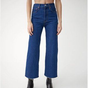 Re/Done High Rise Wide Leg Crop Jean raw hem size 29